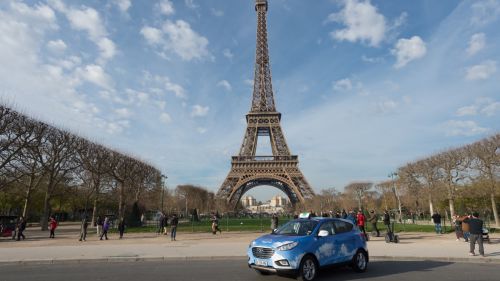 De grootste vloot van de wereld van waterstof-taxi’s rijdt in Parijs